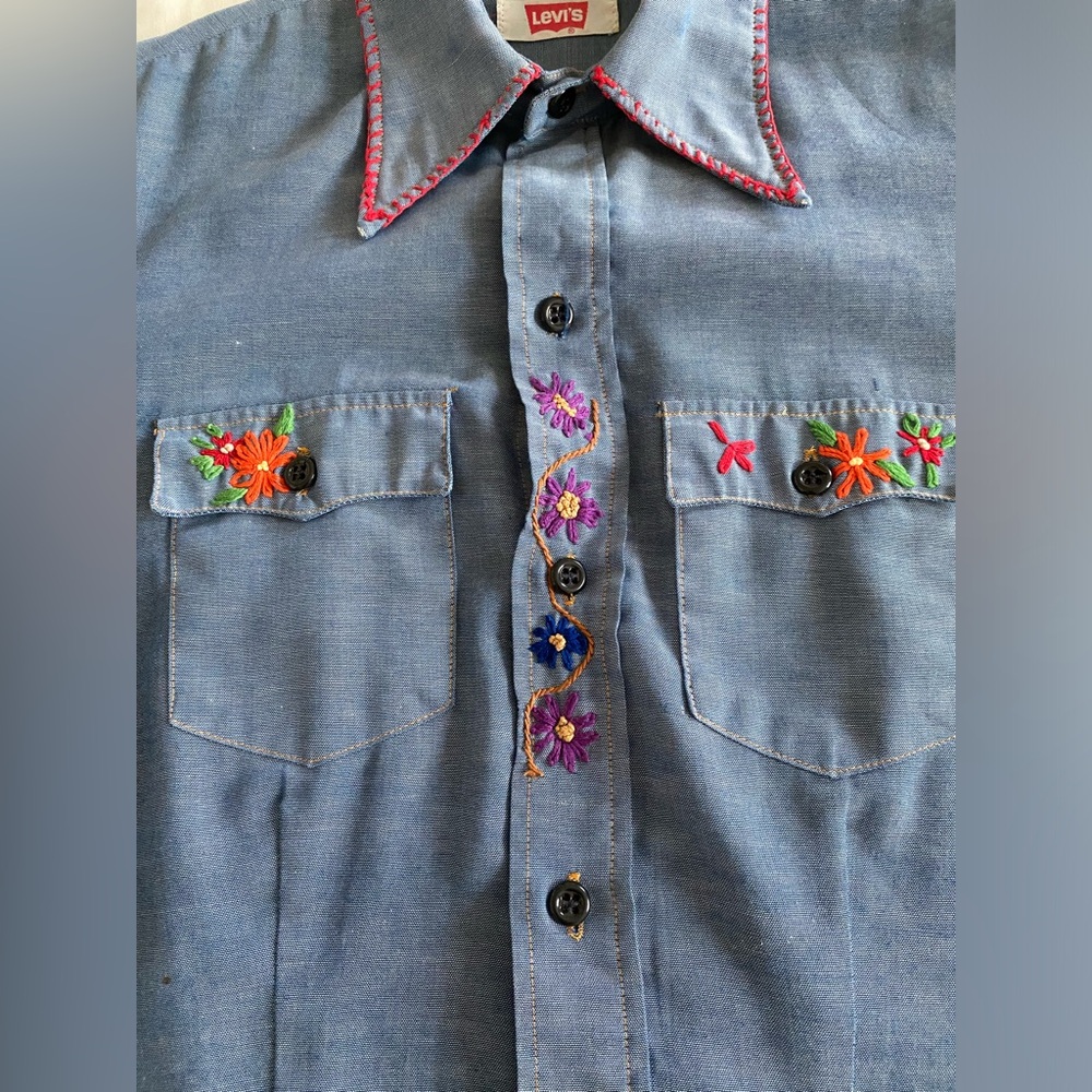 Vintage 60s 70s Levi’s chambray hand stitched embroidered  button down. Size S.